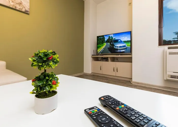 1bd Flat With A Lovely Terrace In The Centre Of By Flat Mаnager Apartamento Plovdiv