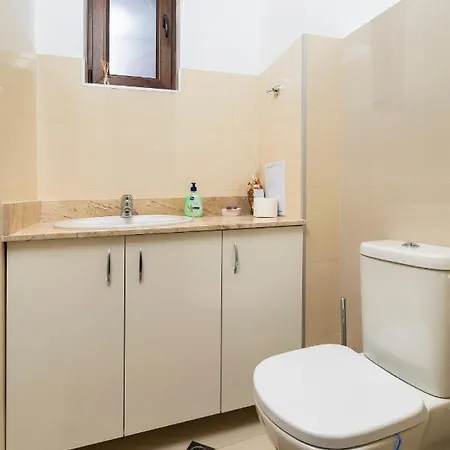 Apartman 1bd Flat With A Lovely Terrace In The Centre Of By Flat Mаnager