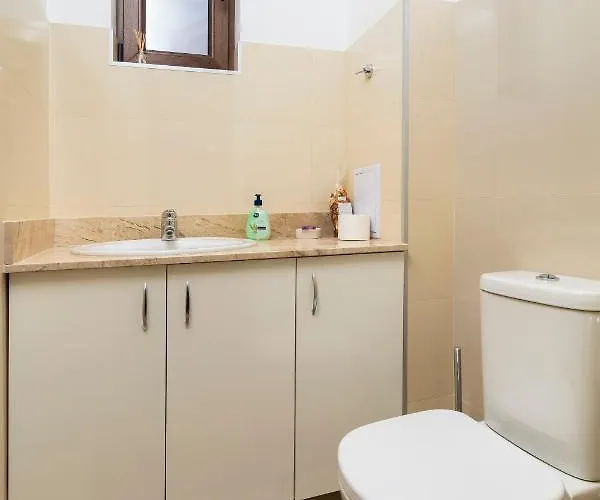 Apartment 1bd Flat With A Lovely Terrace In The Centre Of By Flat Mаnager